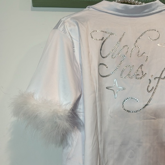 clueless ugh As if white cropped button front sleep top with faux fur sleeve M/L - Picture 4 of 9